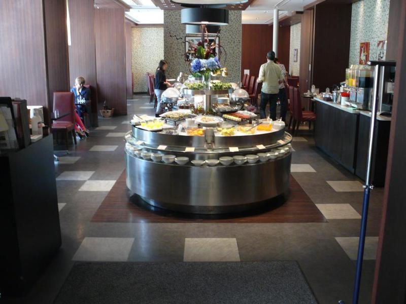 Mitsui Garden Shiodome Italia-gai - 4* Tokio